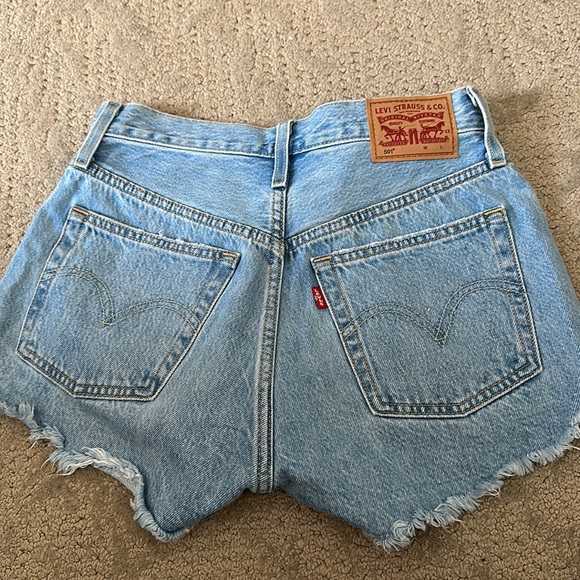 levi’s 501 shorts - Picture 2 of 3